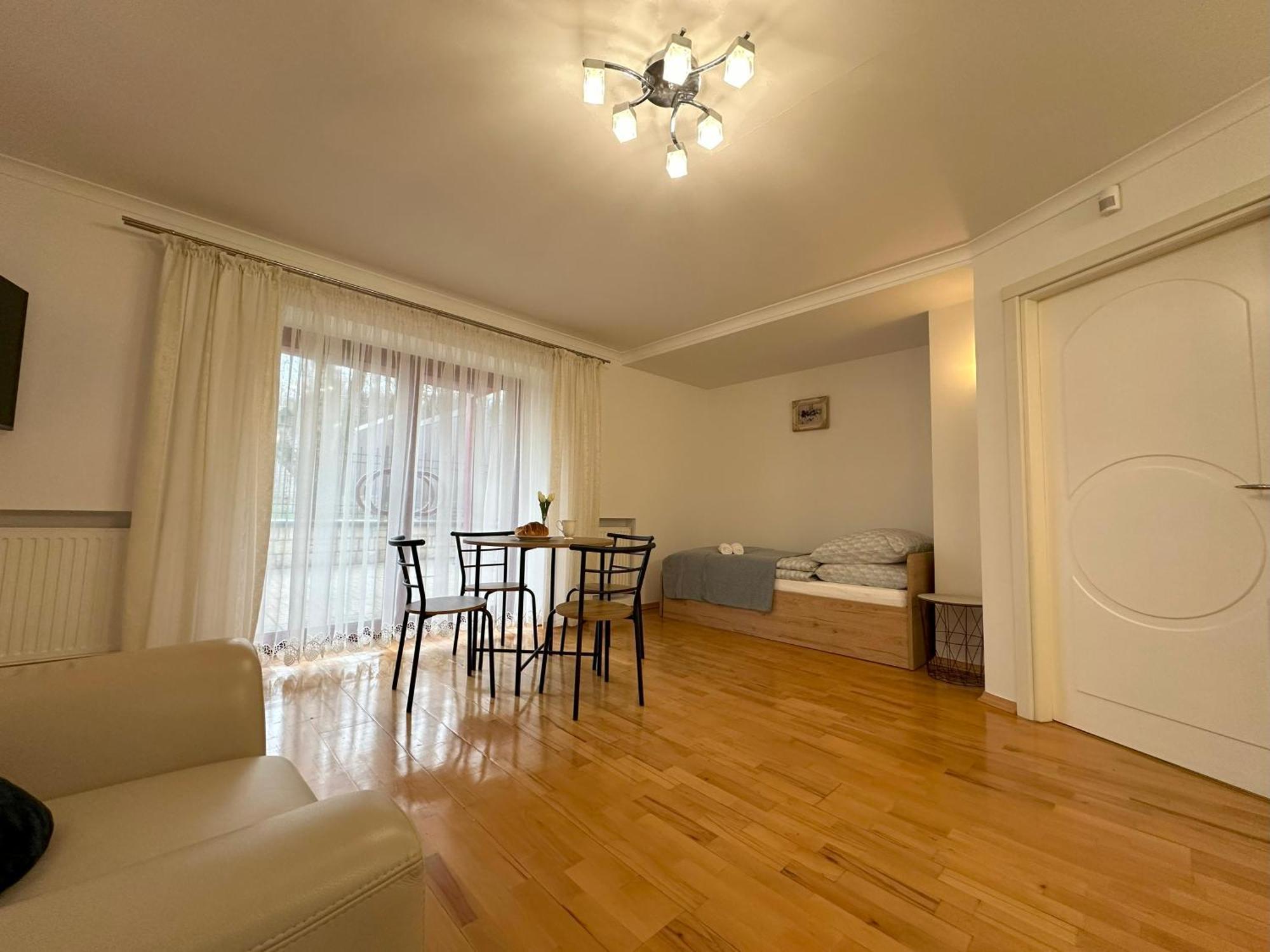 Apartamenty Pod Dzwonkiem Wadowice Zewnętrze zdjęcie